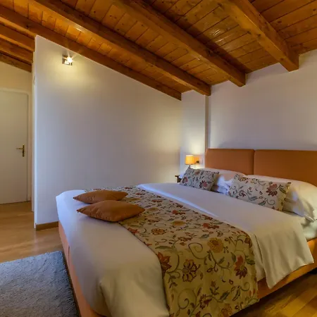 Casa Miramonte 2* בולוניה