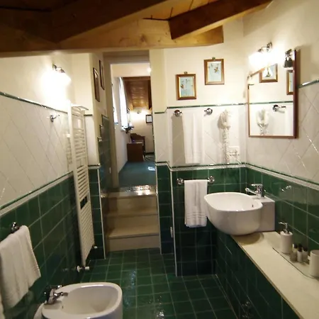 Casa Miramonte בית הארחה 2*