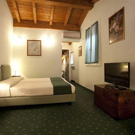 Casa Miramonte בית הארחה 2*